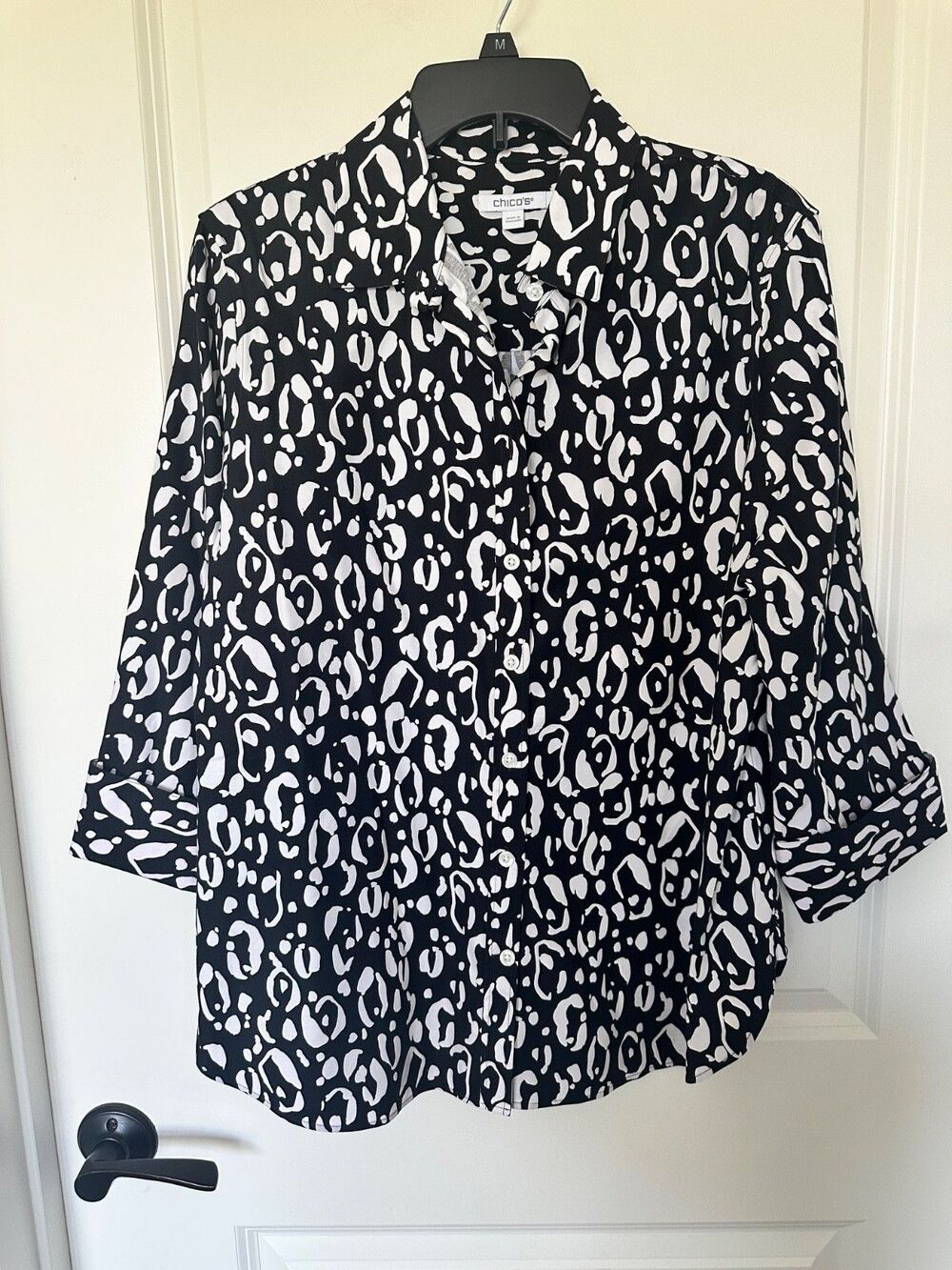 Chico's No-Iron Button-Down Shirt Black White Animal Chico’s 2 (Large / US 12)